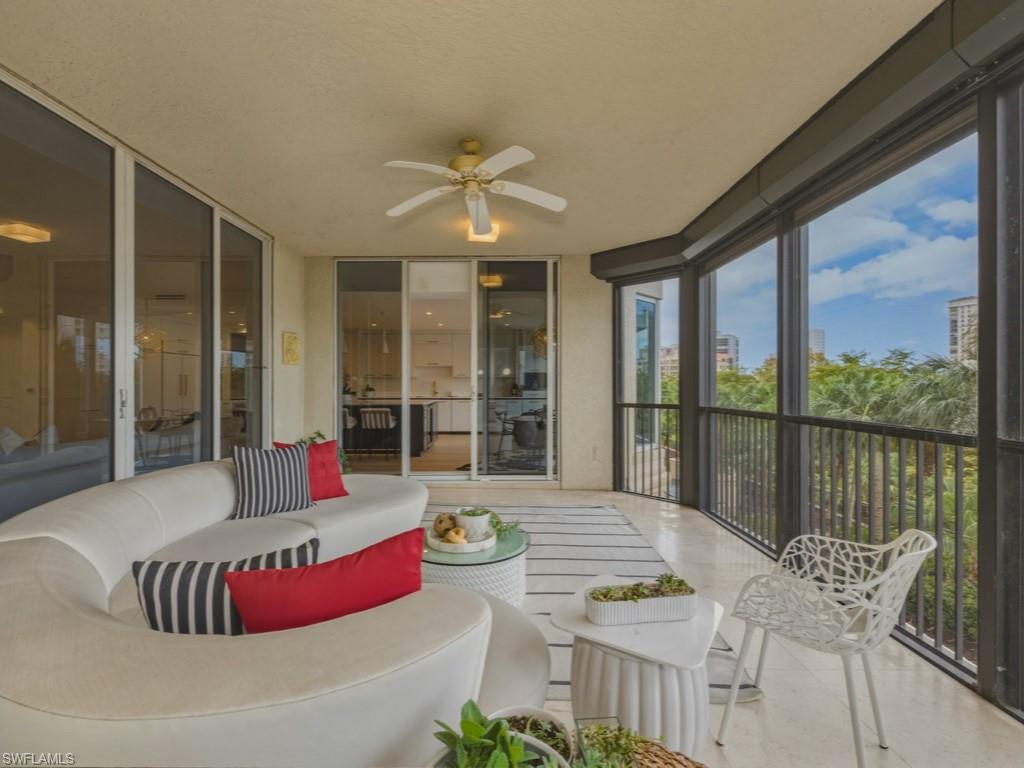 TRIESTE AT BAY COLONY - Residential