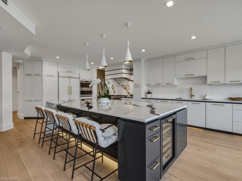 TRIESTE AT BAY COLONY - Residential