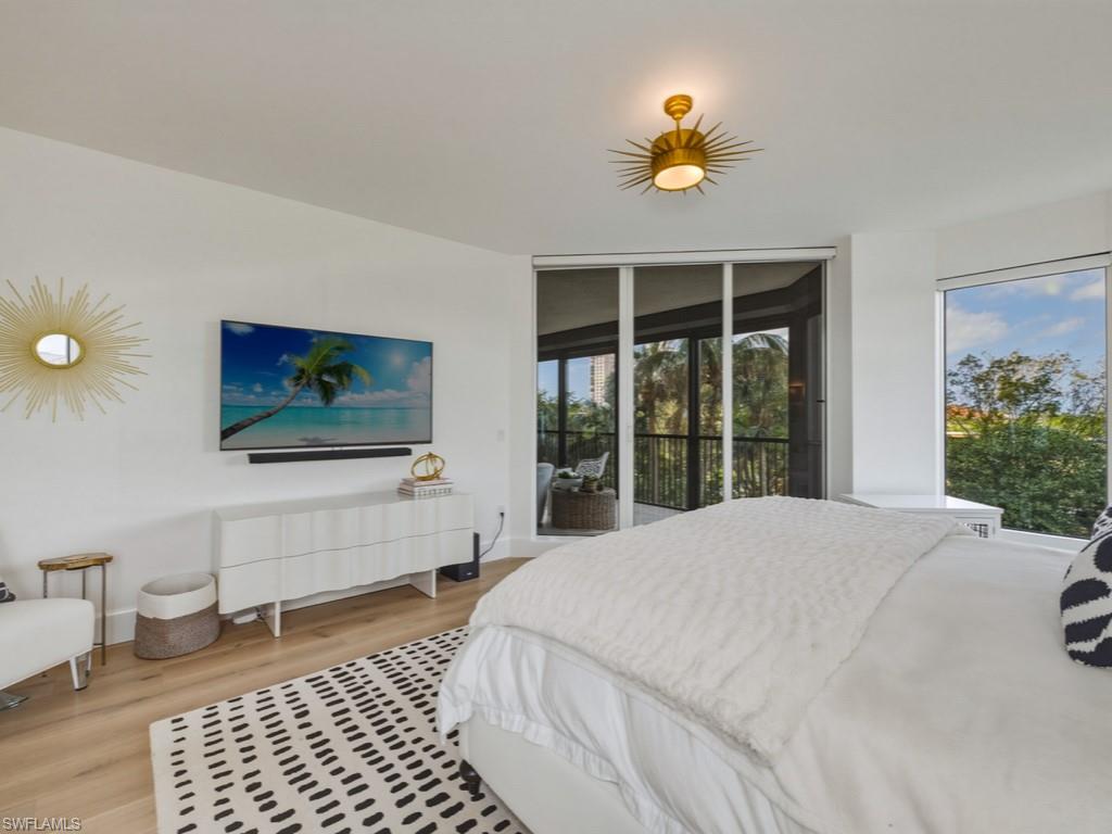 TRIESTE AT BAY COLONY - Residential