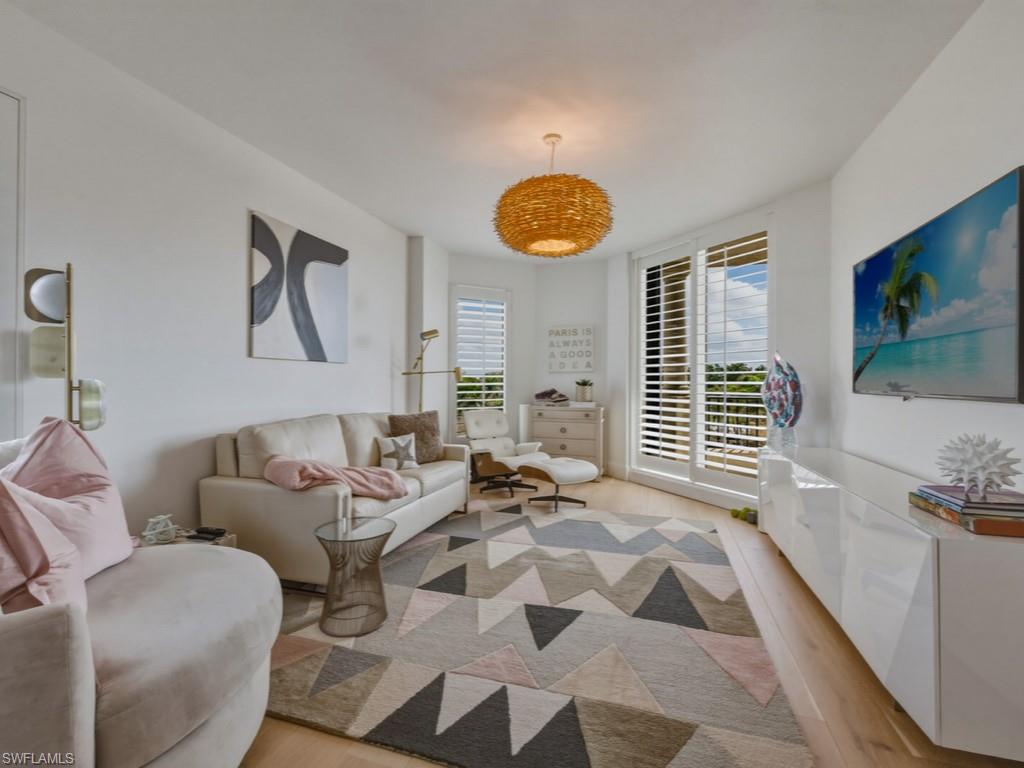 TRIESTE AT BAY COLONY - Residential