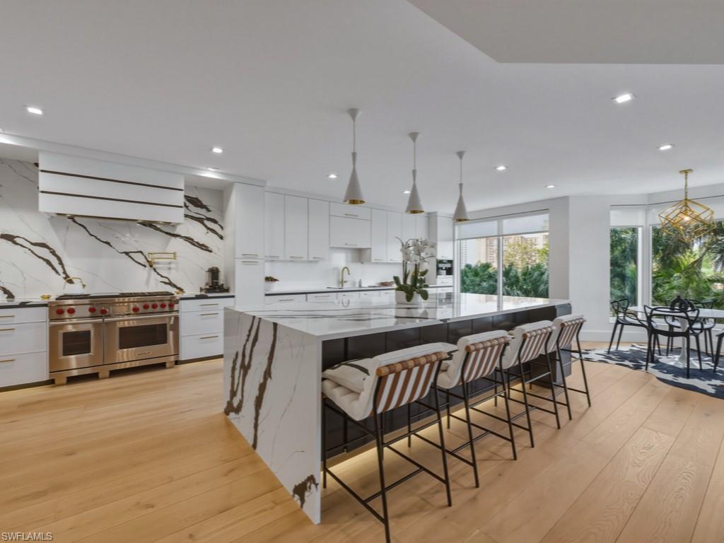 TRIESTE AT BAY COLONY - Residential