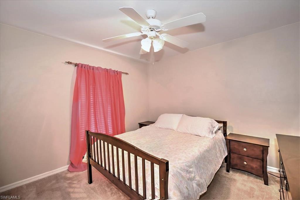 MIRROR LAKES - Residential