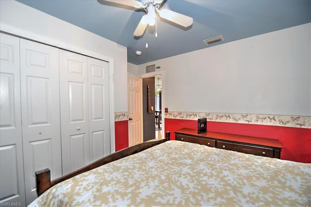 MIRROR LAKES - Residential