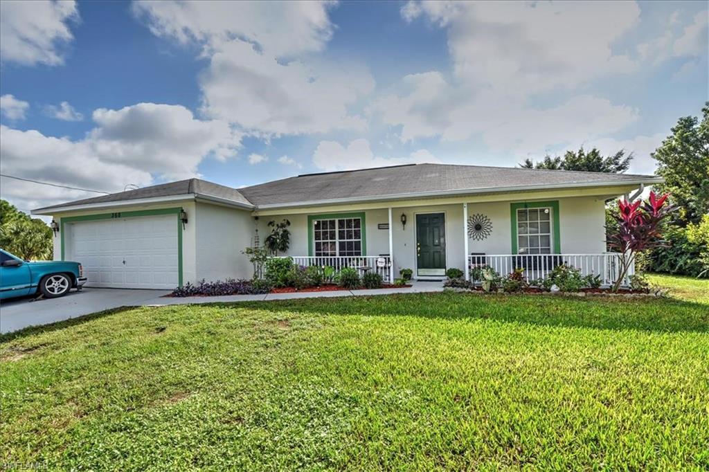 MIRROR LAKES - Residential