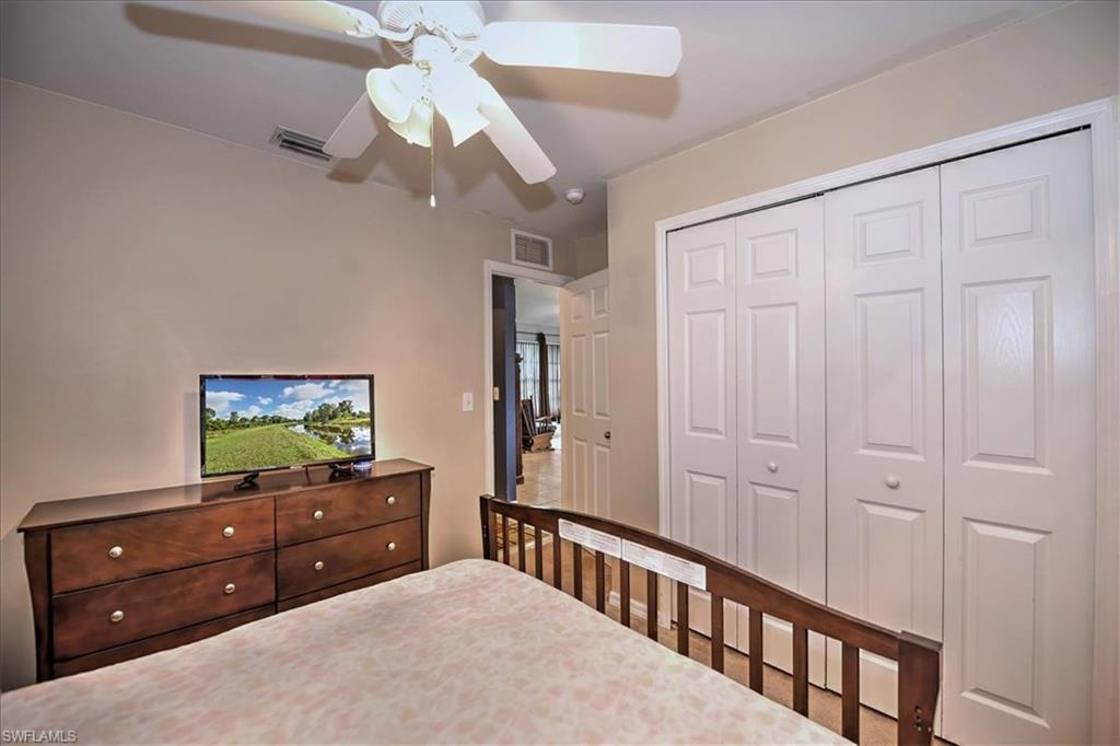 MIRROR LAKES - Residential