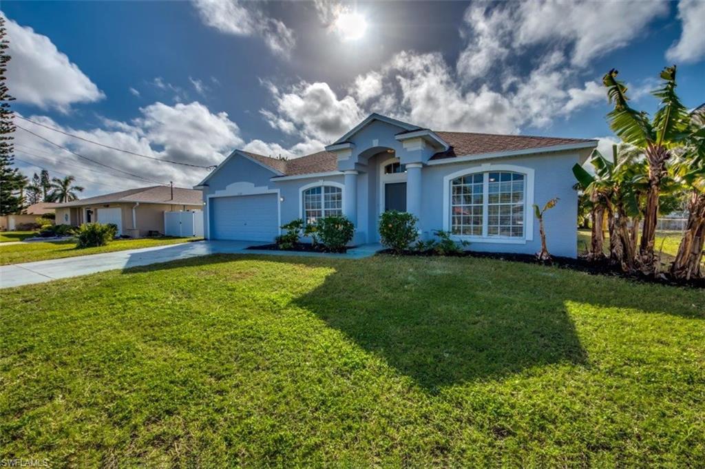 CAPE CORAL - Residential