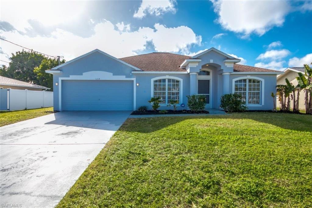 CAPE CORAL - Residential