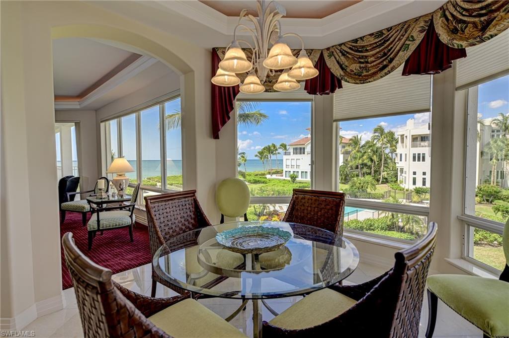 BAREFOOT BEACH - Residential