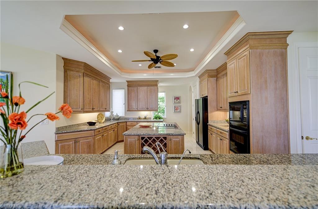 BAREFOOT BEACH - Residential