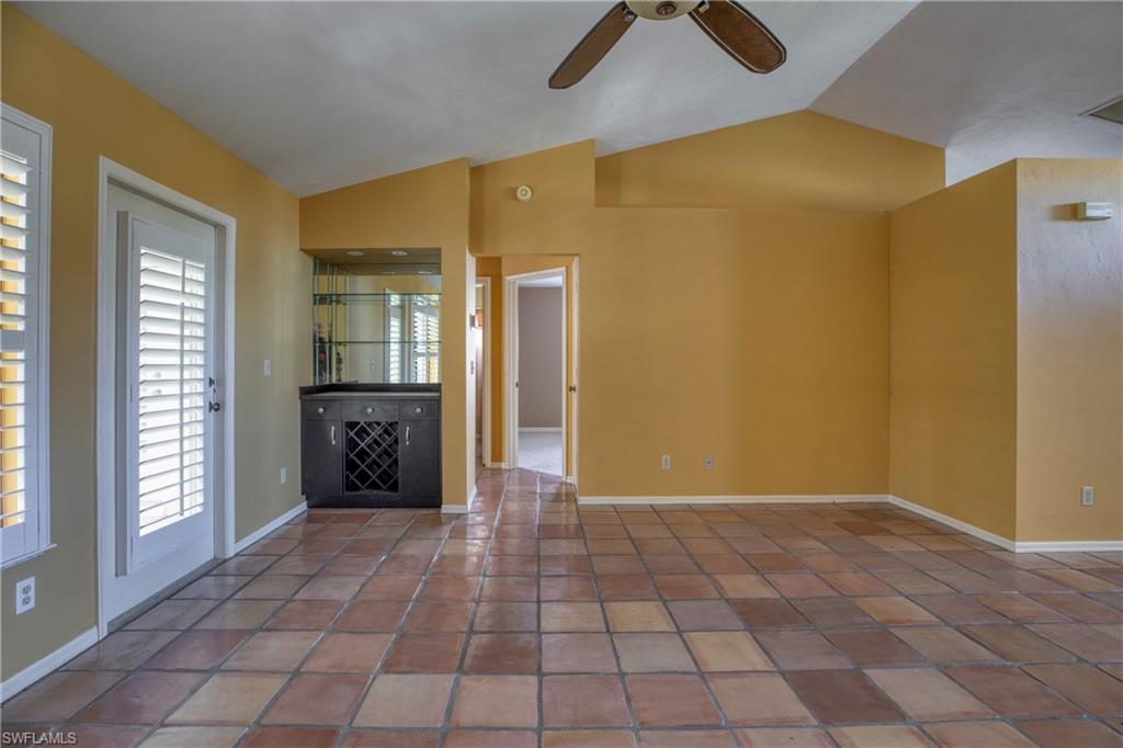 HUNTERS RIDGE - Residential