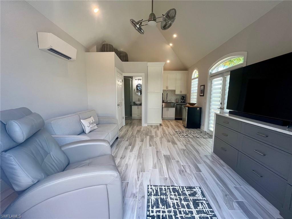 PELICAN LAKE RV RESORT - Land