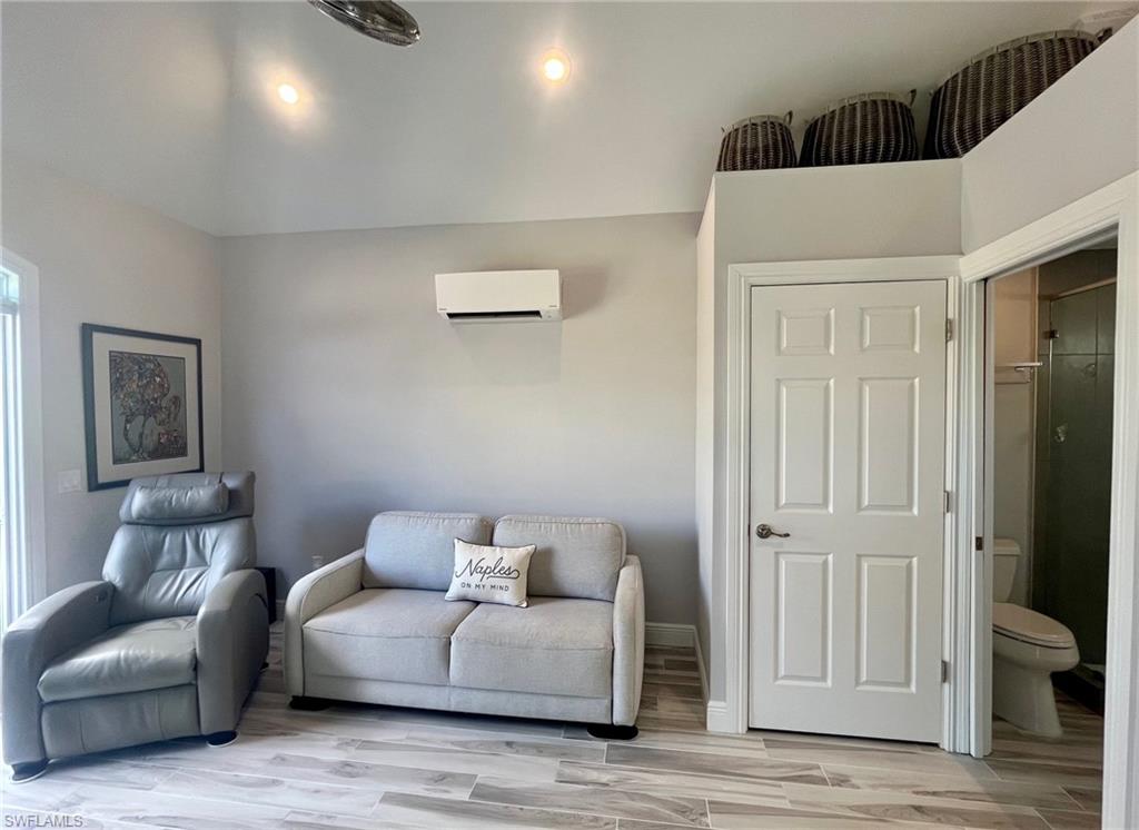 PELICAN LAKE RV RESORT - Land