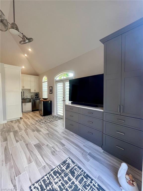 PELICAN LAKE RV RESORT - Land