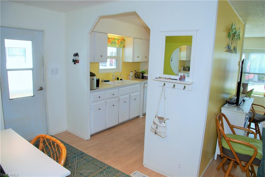 SIX LAKES COUNTRY CLUB - Residential