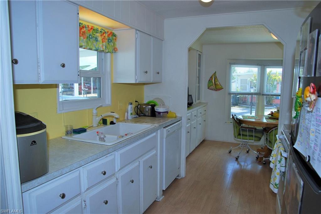 SIX LAKES COUNTRY CLUB - Residential