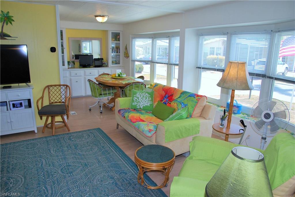 SIX LAKES COUNTRY CLUB - Residential