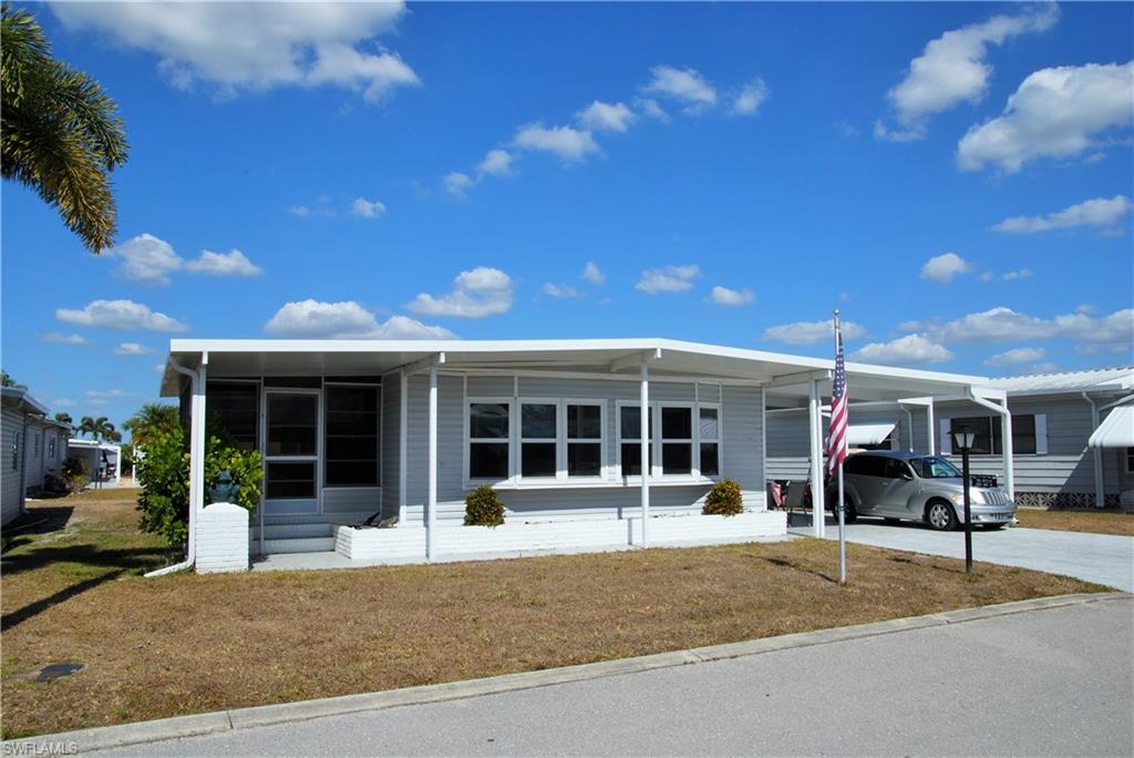 SIX LAKES COUNTRY CLUB - Residential