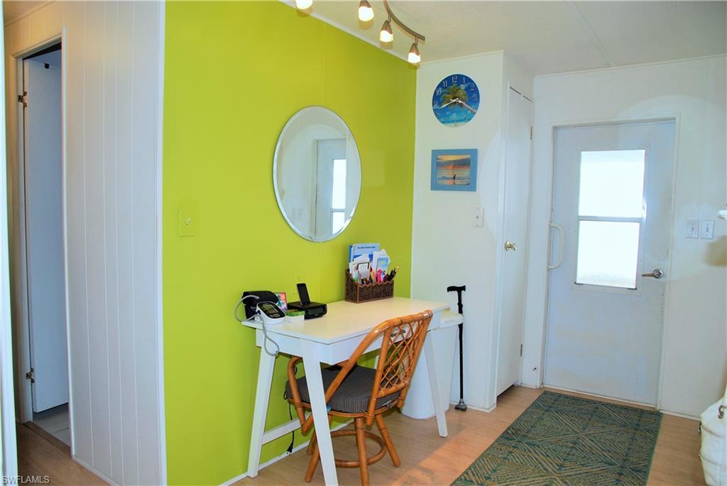 SIX LAKES COUNTRY CLUB - Residential