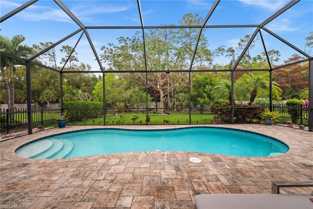 COMPASS LANDING - Residential