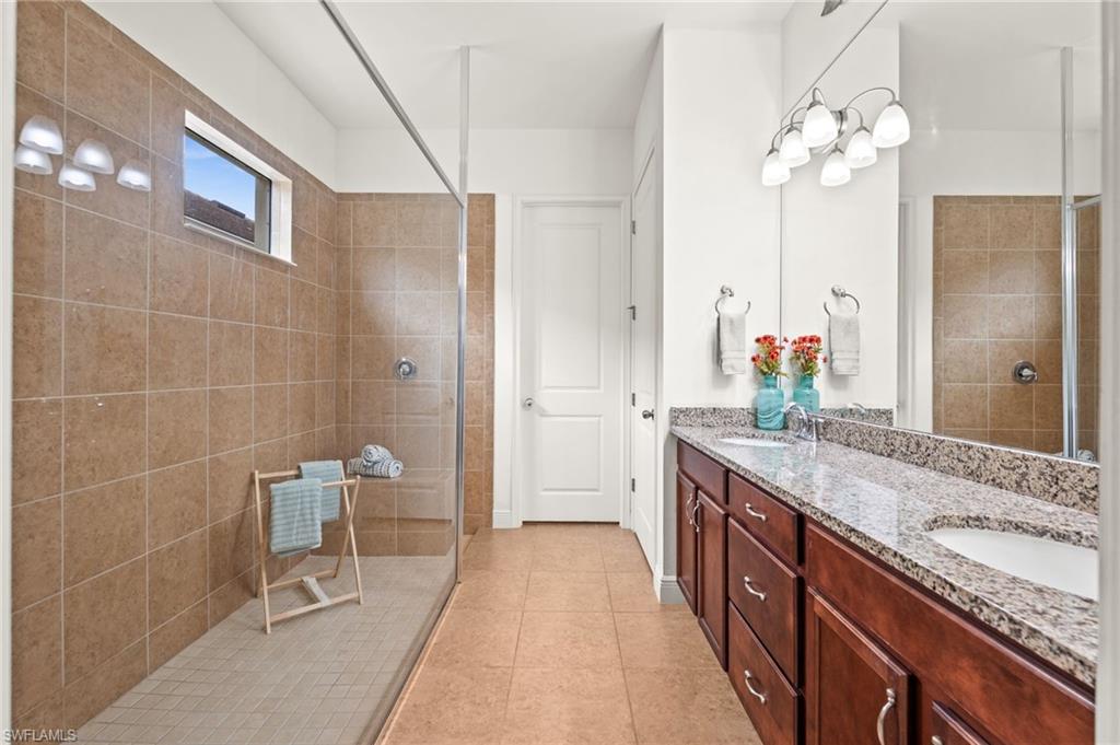 COMPASS LANDING - Residential