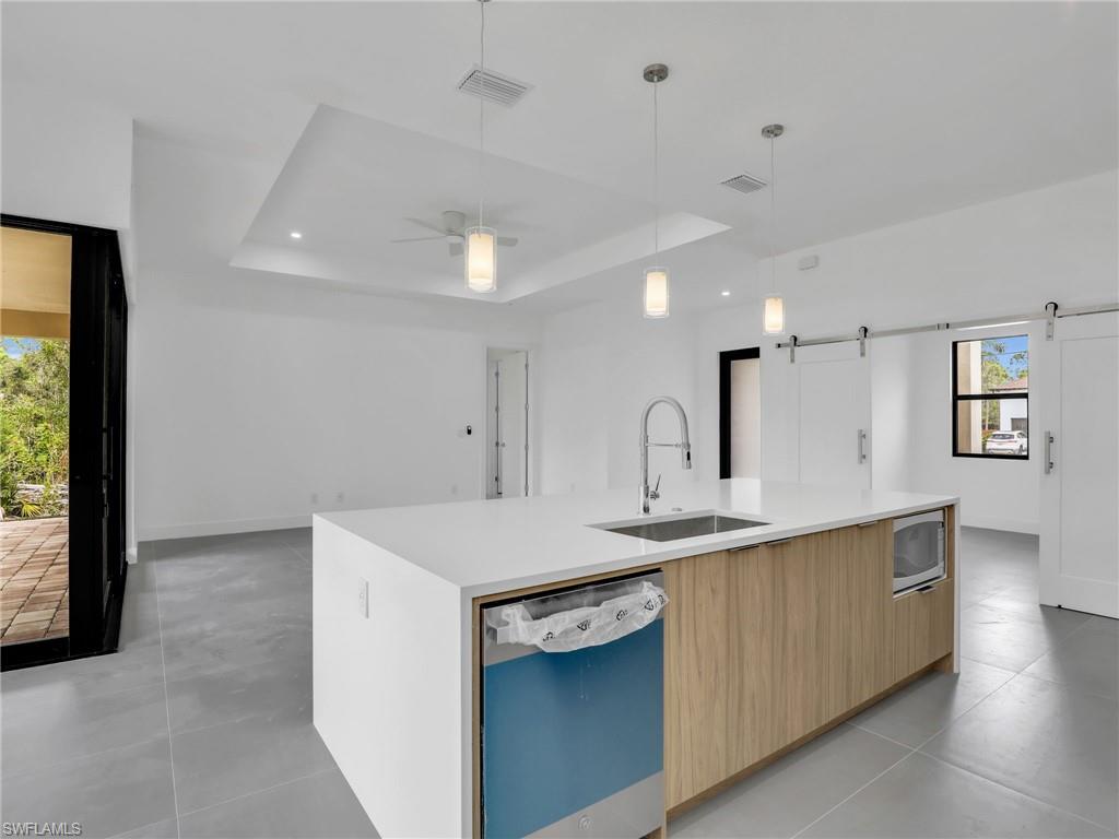 PORT CHARLOTTE - Residential Lease