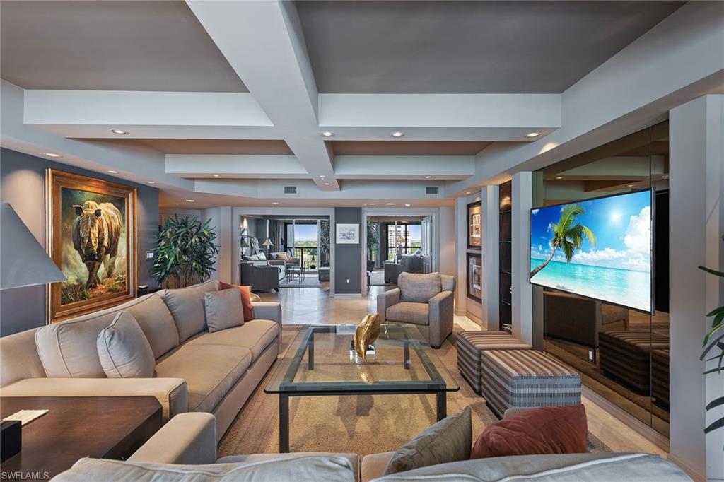 CARLYSLE AT BAY COLONY - Residential