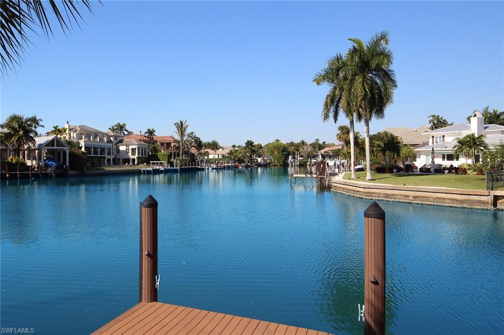 AQUALANE SHORES - Residential