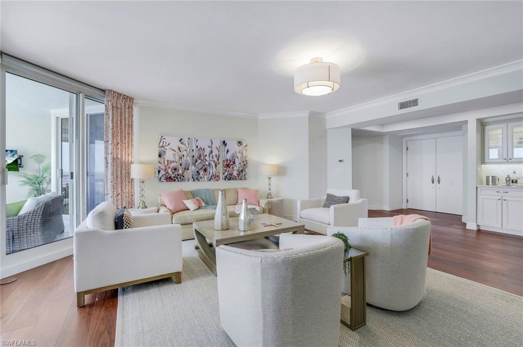 BRITTANY - Residential