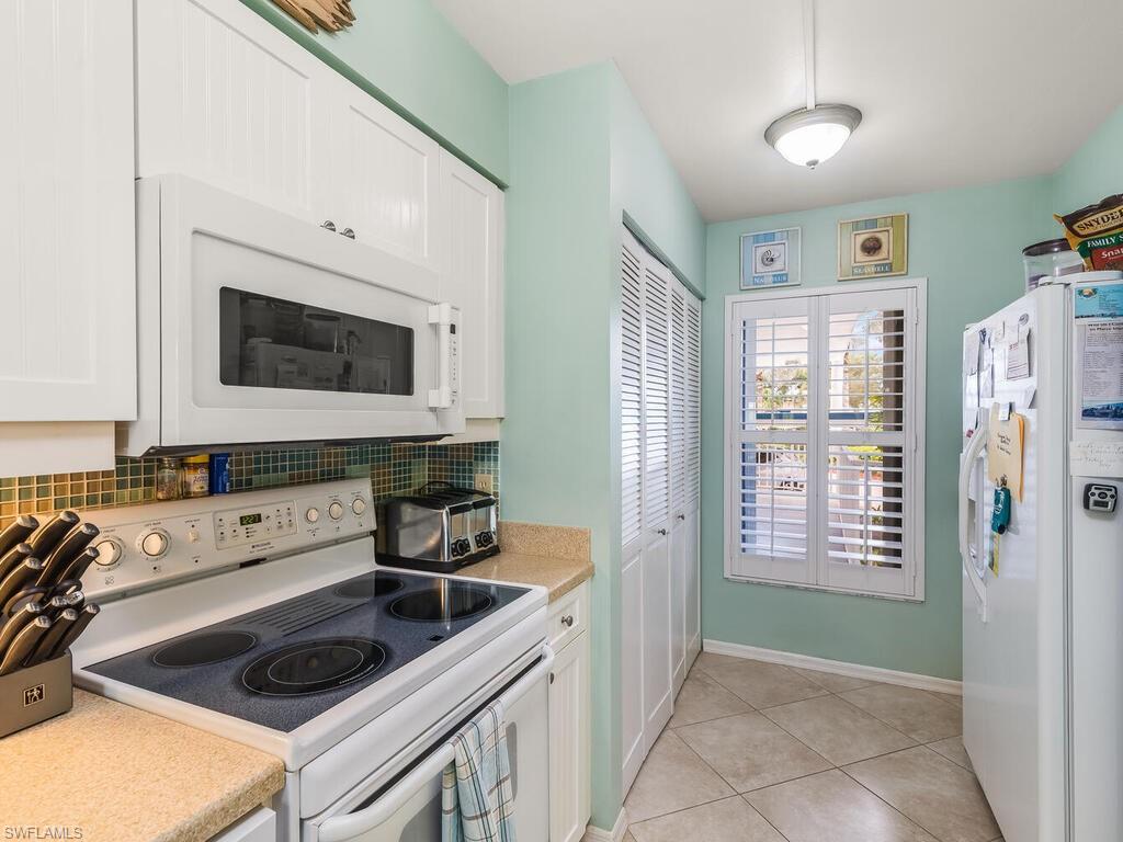 GRAND BAY AT MARCO BEACH - Residential