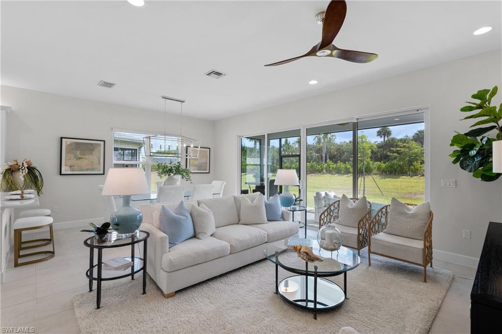 12389 Dahlia CT