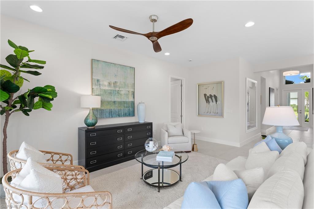 12389 Dahlia CT