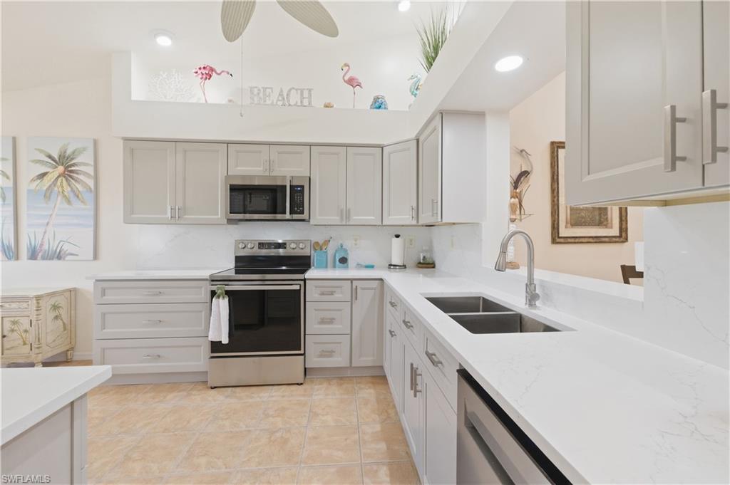 COUNTRYSIDE VERANDAS - Residential