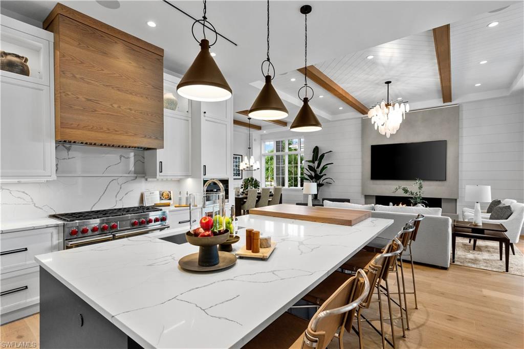 OLDE NAPLES - Residential