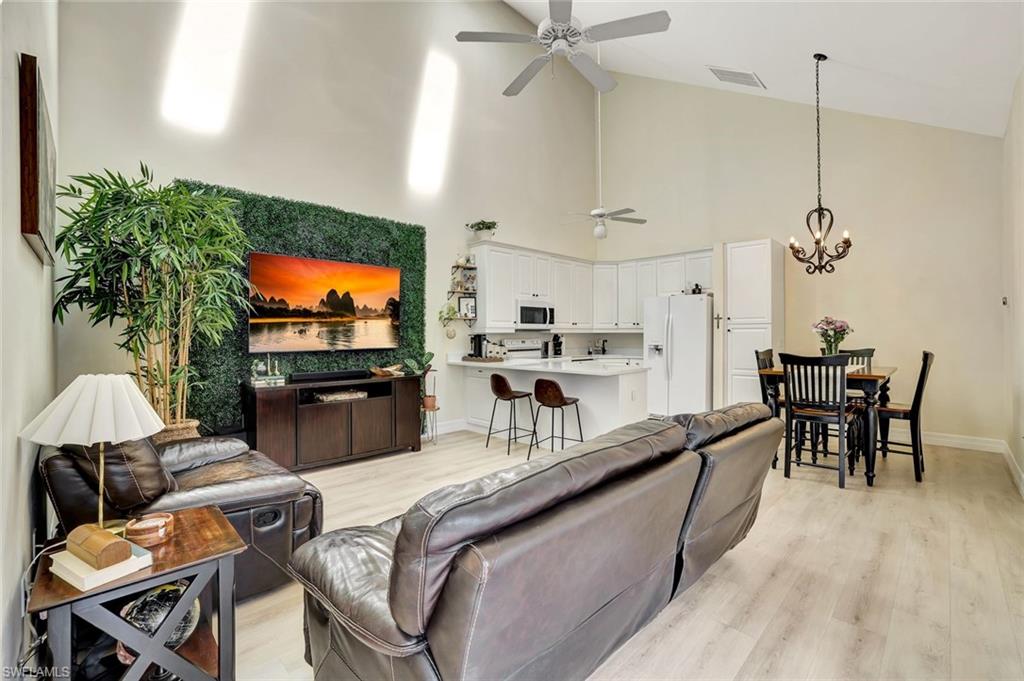 QUAIL WOODS COURTYARDS - Residential Lease