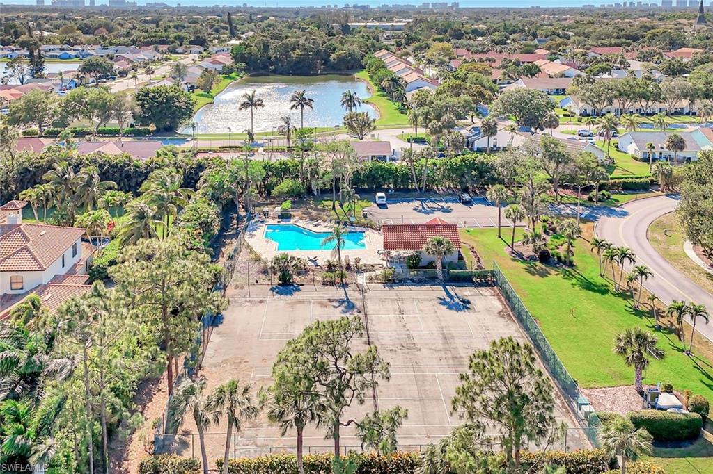 QUAIL WOODS COURTYARDS - Residential Lease