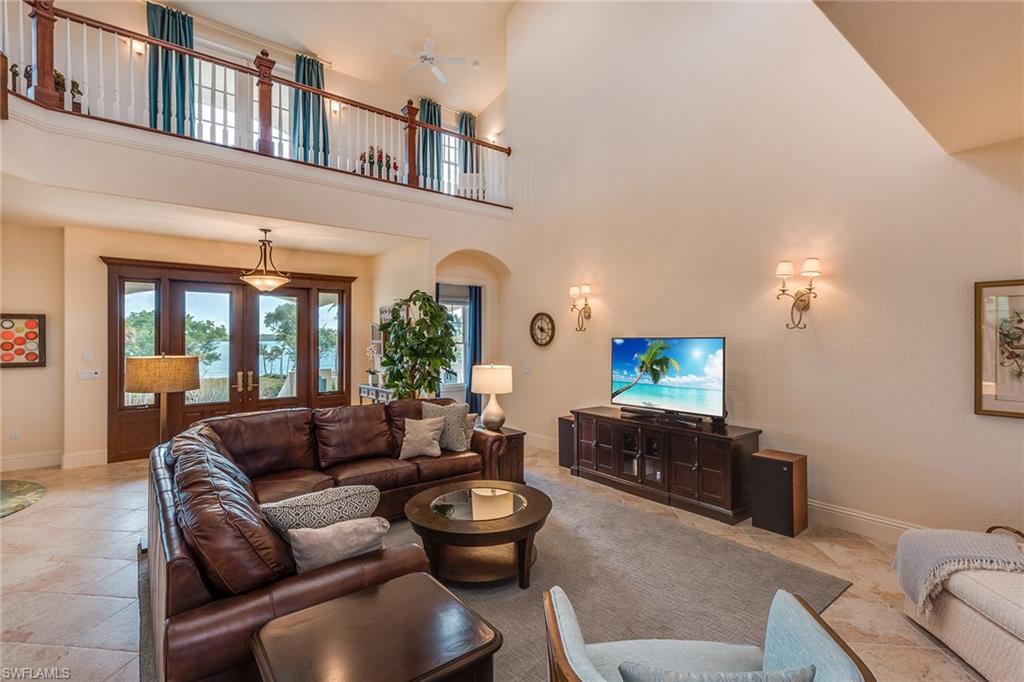 ESTATES - Residential