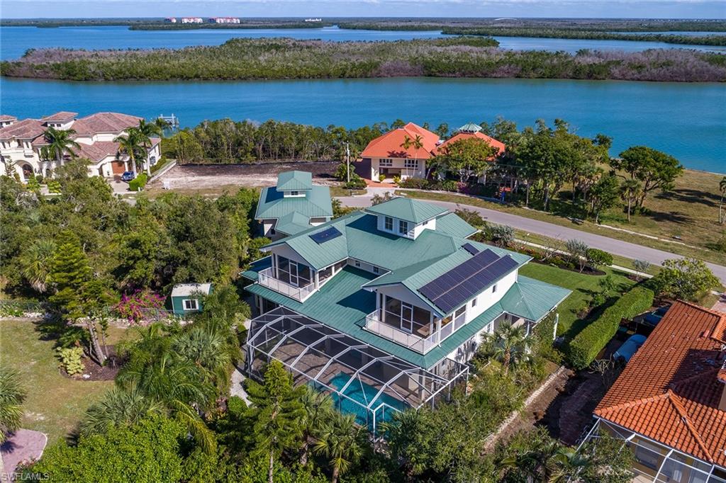 ESTATES - Residential