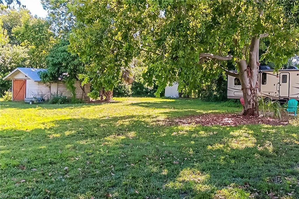 BONITA FARMS - Residential