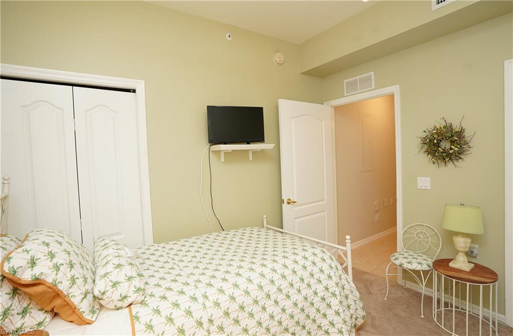 LAUREL GREENS - Residential