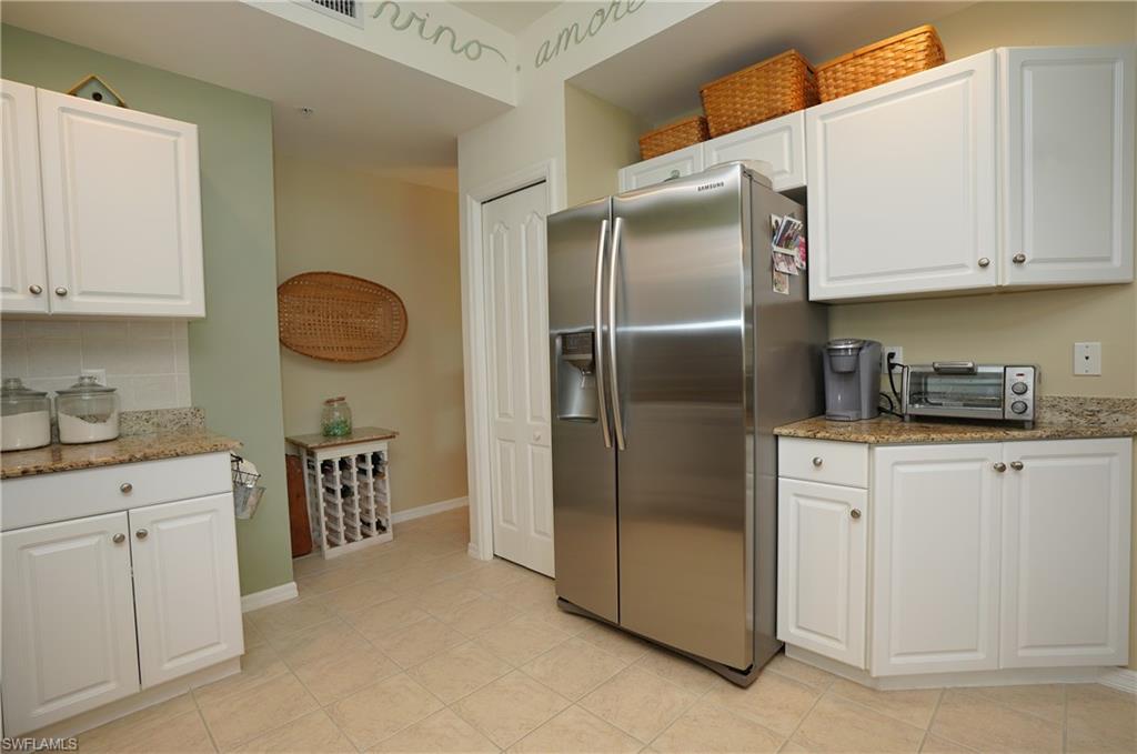 LAUREL GREENS - Residential