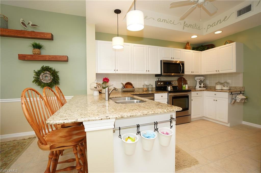 LAUREL GREENS - Residential