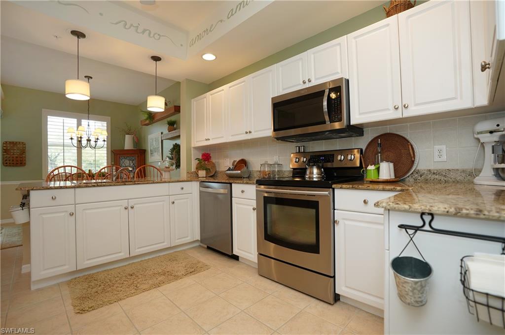 LAUREL GREENS - Residential