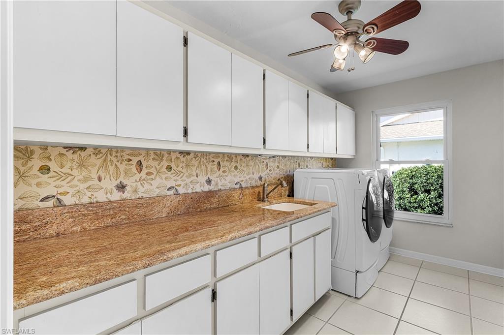 KINGS LAKE - Residential