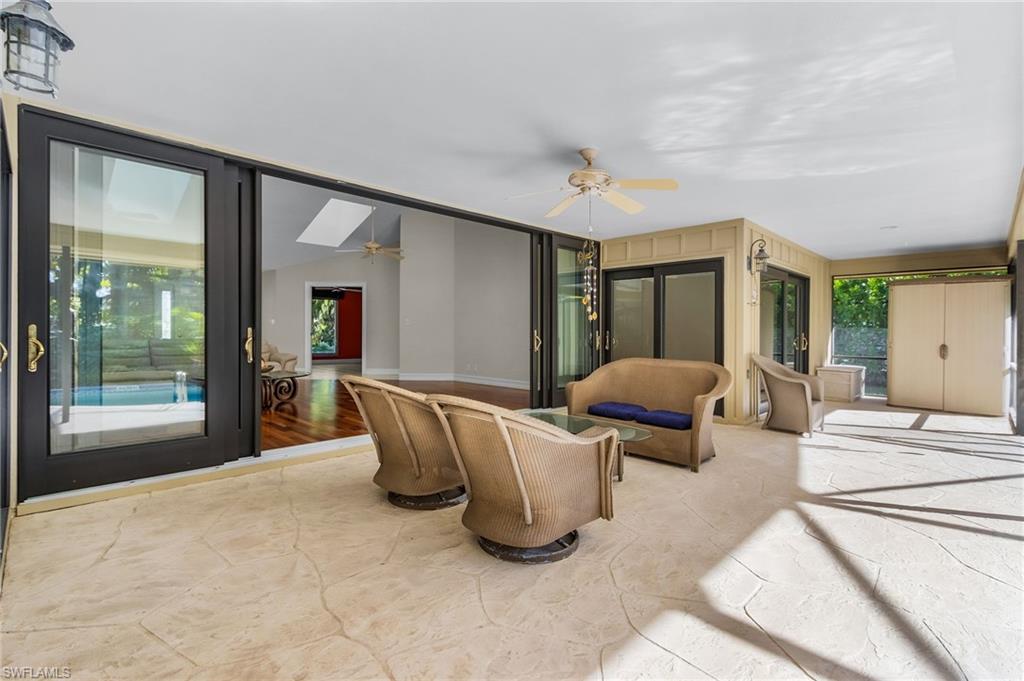 KINGS LAKE - Residential