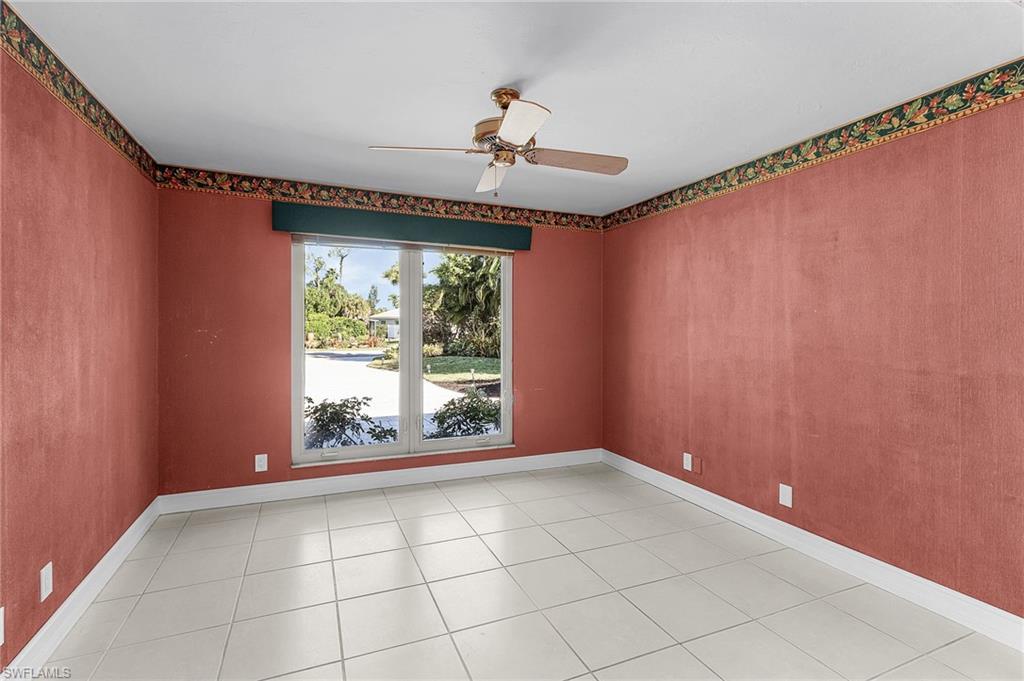 KINGS LAKE - Residential