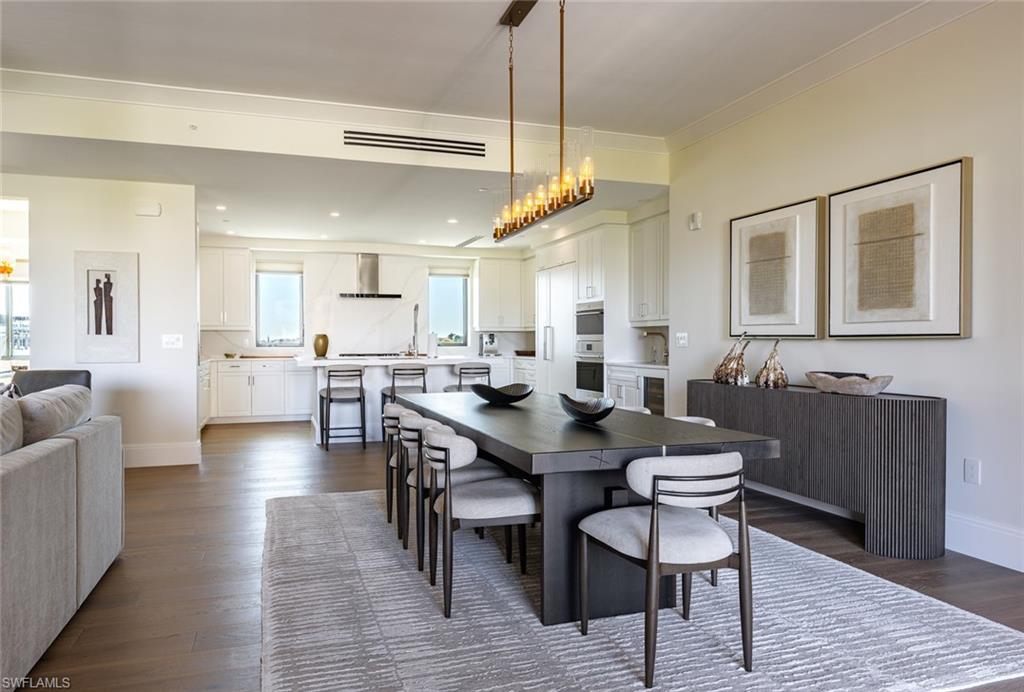 QUATTRO AT NAPLES SQUARE - Residential