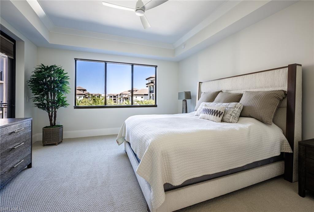 QUATTRO AT NAPLES SQUARE - Residential