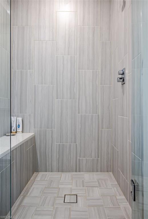 QUATTRO AT NAPLES SQUARE - Residential