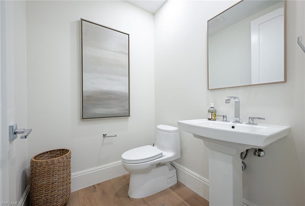 QUATTRO AT NAPLES SQUARE - Residential