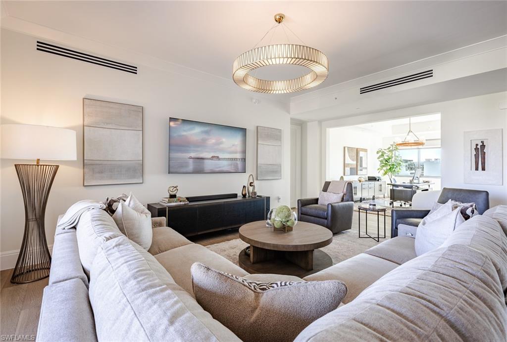 QUATTRO AT NAPLES SQUARE - Residential